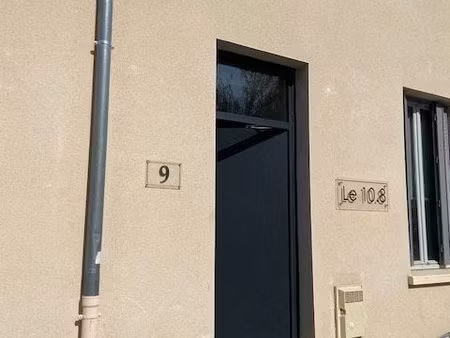 studio 25m2 meublé à 5mn grange blanche