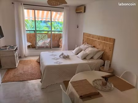 studio meublé à louer sur boucan canot