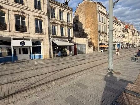 appartement 2 pièces 58 m²