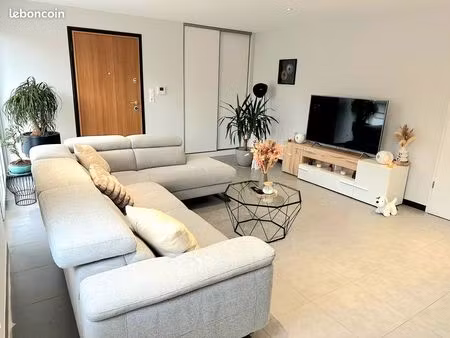 appartement 3 pièces 70m²