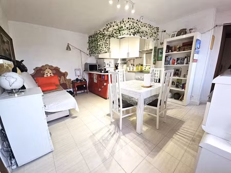 vente appartement 2 pièces à montreuil (93100)  220 000 €