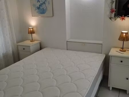 à louer maisonnette meublée indépendante au calme à brignoles