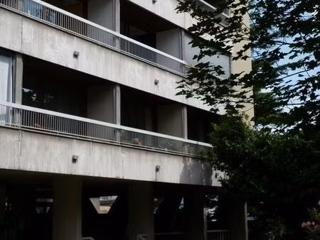 studio 2 pièces 37 m²