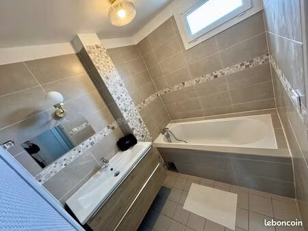 les angles - appartement très lumineux