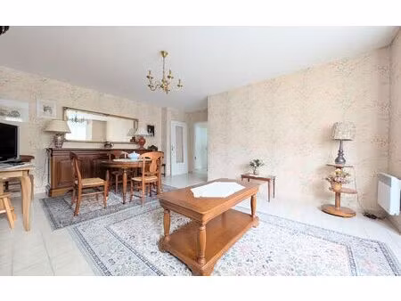 appartement chartres 68.7 m² t-2 à vendre  139 000 €