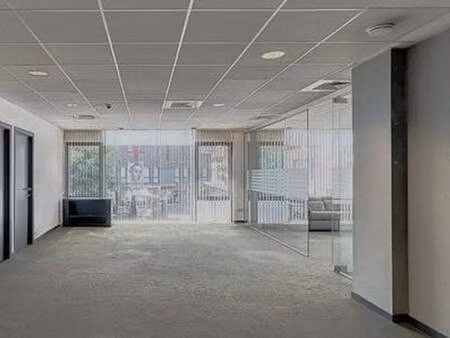 bien professionnel à louer à genk € 950 (ljvkr) - pantelis group | zimmo