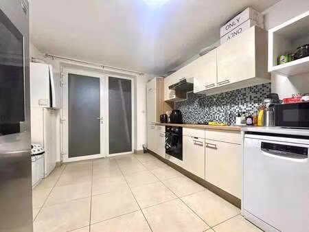 appartement à vendre à gilly € 145.000 (ljugu) - l'essentiel immobilier | zimmo