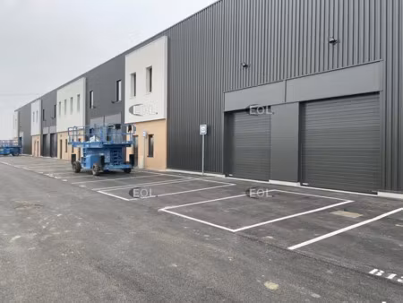 a vendre : locaux d'activités neufs à partir de 201 m²