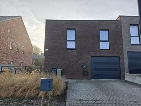maison à louer à onkerzele € 1.400 (ljvbx) | zimmo