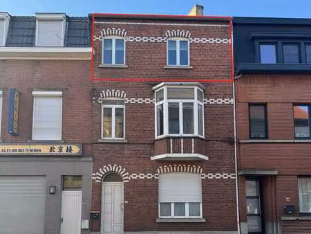 duplex confortable au centre de tirlemont – prêt à emménager