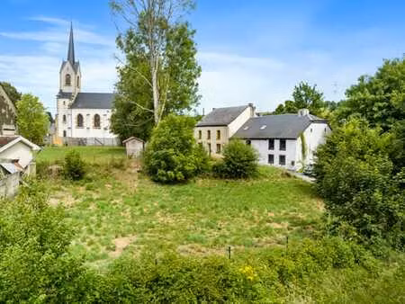 magnifique terrain au calme à martelange
