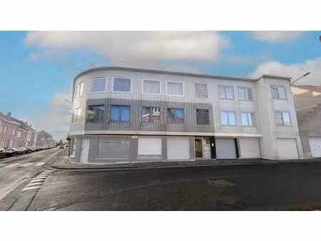 appartement avec deux chambres et un garage  ideal 1er achat