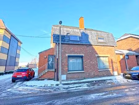 ref - 954 - quaregnon - 7390 - petite maison en bon état