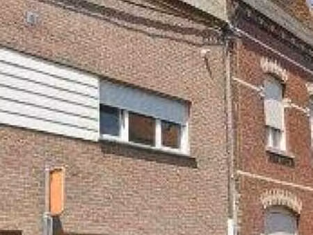 maison récente avec 3 chambres  garage et jardin