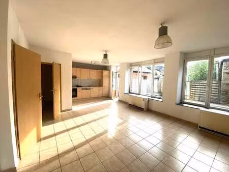 ? charmante petite maison de plain-pied à vencimont