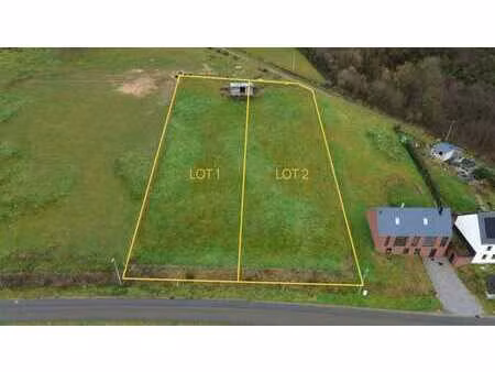 superbe terrain à bâtir à loyers (commune de dinant)