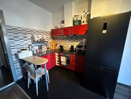 charmant appartement 1ch rénové dans maison bruxelloise 1910