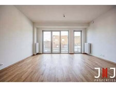 fernand cocq - appartement 2 chambres/2sdb