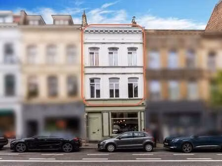 triplex 3 chambres renove - proche châtelain