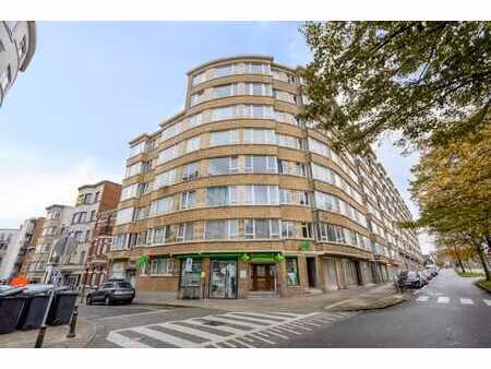 appartement de deux chambres prêt à emménager à schaerbeek
