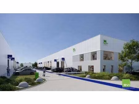unité pme neuve de 287m² idéalement située à proximité de...