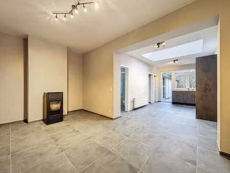 maison entièrement rénovée à néchin