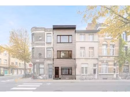 immeuble de rapport au centre d’anvers