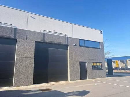 bien professionnel à louer à tisselt € 1.900 (ljv76) - the real estate company | zimmo