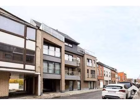 appartement duplex moderne avec 2 ch  2 sdb et terrasse