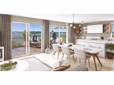 magnifique t4 attique en duplex 100 m2 avec grands espaces e