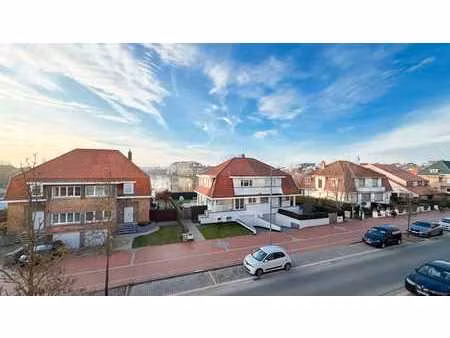superbe appartement avec une vue dégagée sur le zegemeer...