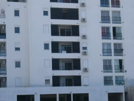 appartement ste clotilde 2 pièce(s) 62.87 m2 (investissement)