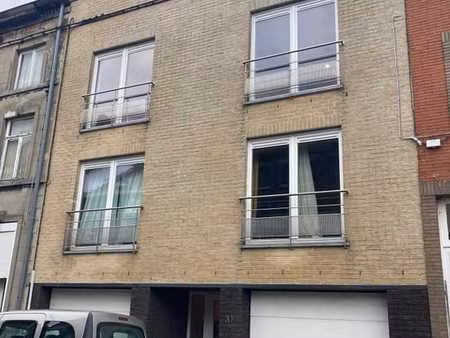 triplex beau et agréable a proximité de tout