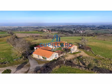 côte roannaise - propriété d'exception