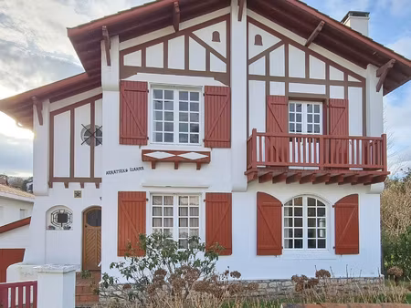 villa basque annees 1920 anglet limite biarritz