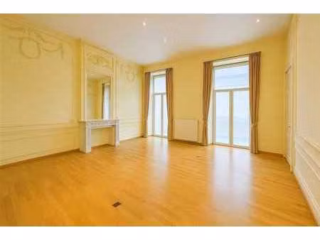 appartement central avec une grande terrasse de 25 m²