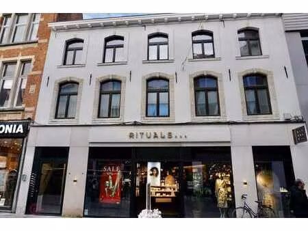 recent appartement te huur  centrum leuven met 1 slaapkamer.
