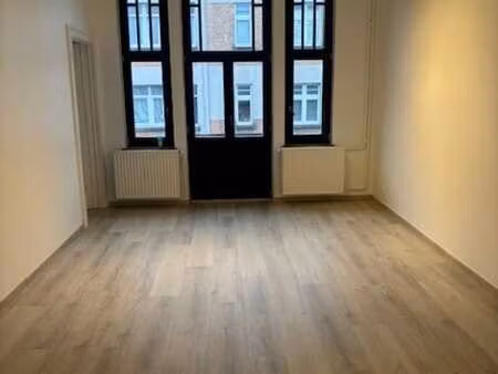 appart 2 ch libre immédiatement maison bourgeoise