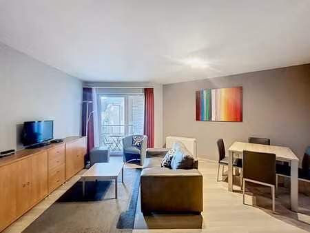 beau studio meublé avec 1 chb