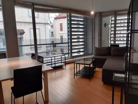 royal – appartement 1 chambre - quartier des libertés