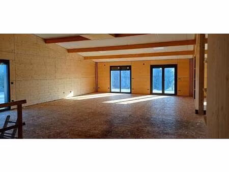 local commercial à louer