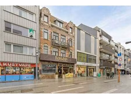 acquisition d'un immeuble commercial dans la kerkstraat à bl