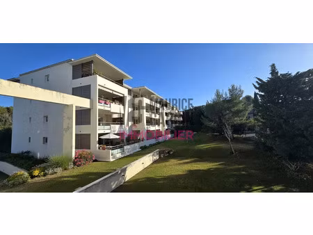 vente appartement 4 pièces 92 m² à les angles (30133)  329 000 €