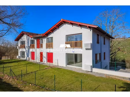 vente appartement 4 pièces 81 m² à bardos (64520)  362 960 €