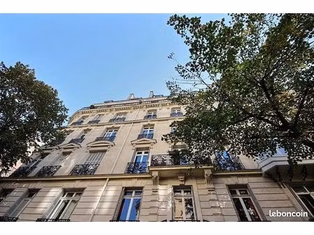 studio 1 pièce 37 m²