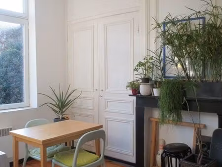 ? superbe t2 de 36m² proche sébastopol rue de lens