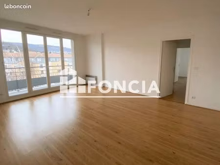 appartement 3 pièces 74 m²