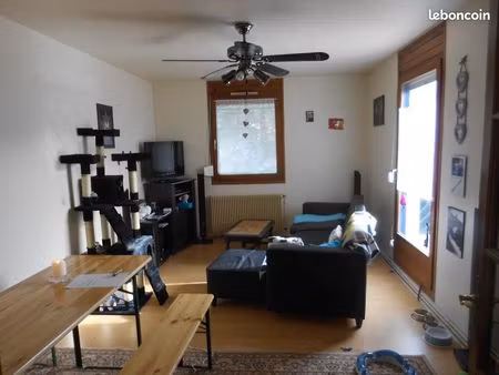 a louer 3 pièces (69m2) à deux pas du centre ville et des transports en commun