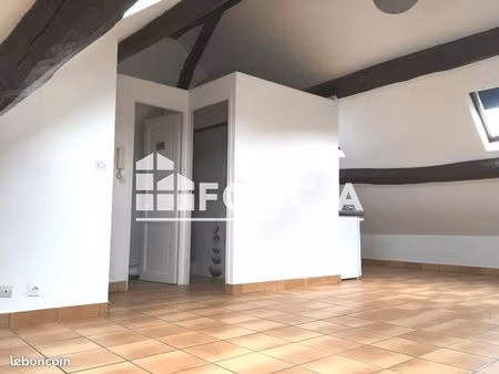 studio 1 pièce 23 m²