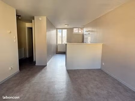 appartement 2 pièces 50 m²